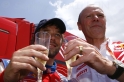 Champagne pour Sebastien Loeb et Olivier Quesnel